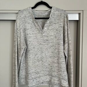 Women's Gray Sweater